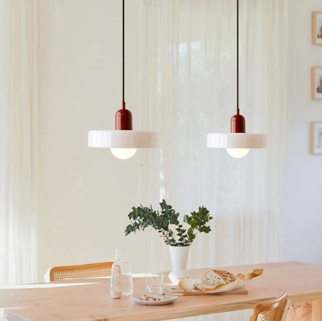 Bauhaus Pendelleuchte aus farbigem Glas – Moderne Designer Hängeleuchte
