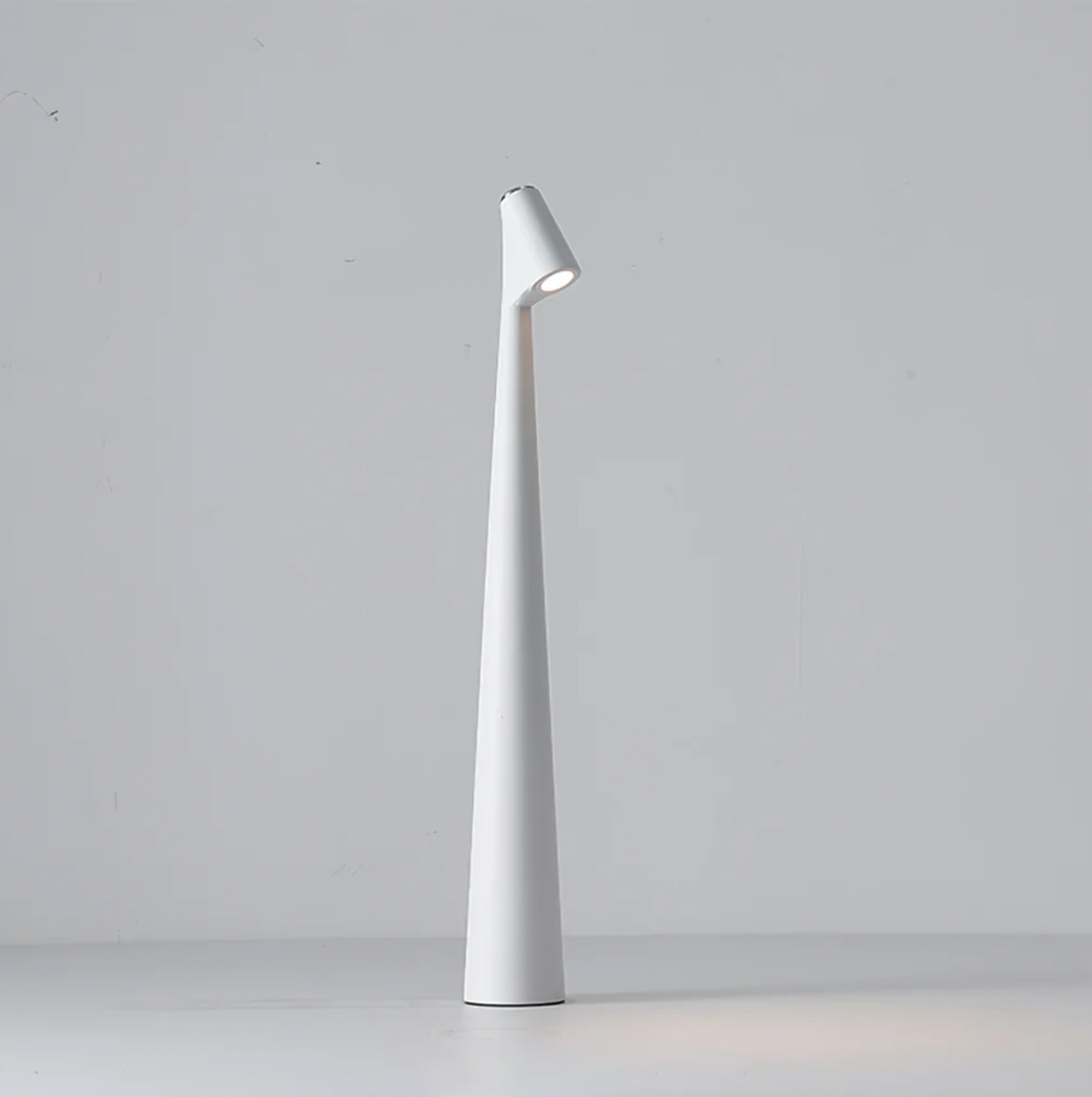 Akku Nachttischlampe - 3-stufig dimmbares Touch Licht | Kabellose LED-Nachttischlampe im nordischen Design