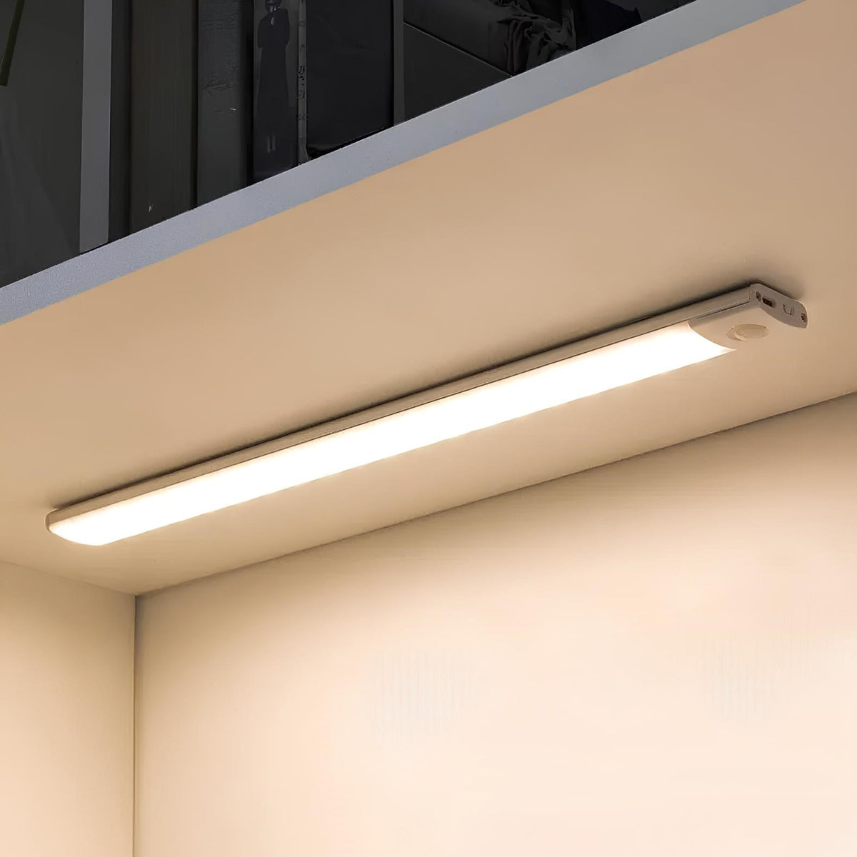 LazyStick – Kabellose LED-Unterbauleuchte mit Bewegungssensor – USB-aufladbare Beleuchtung für Küche, Schrank, Flur & Treppen