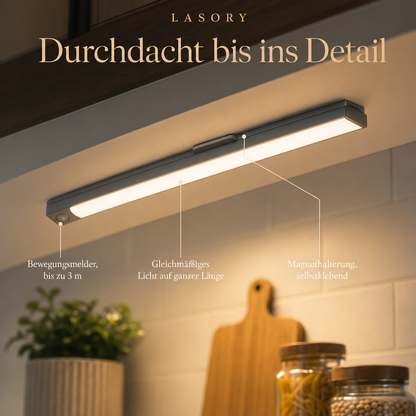 LumiKüche Detail mit Bewegungsmelder, gleichmäßigem Licht und selbstklebender Magnethalterung